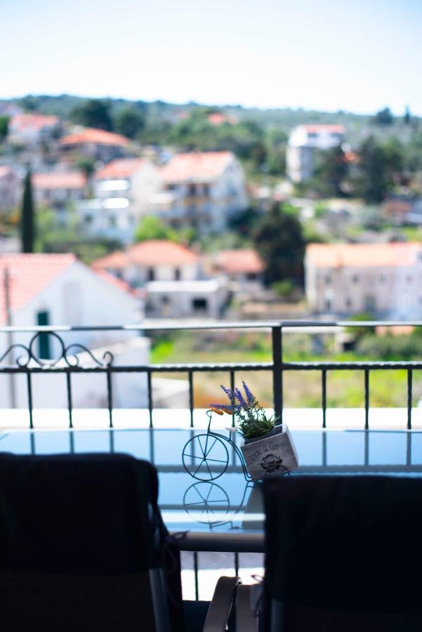 Apartman Nono Сплитска Екстериор снимка
